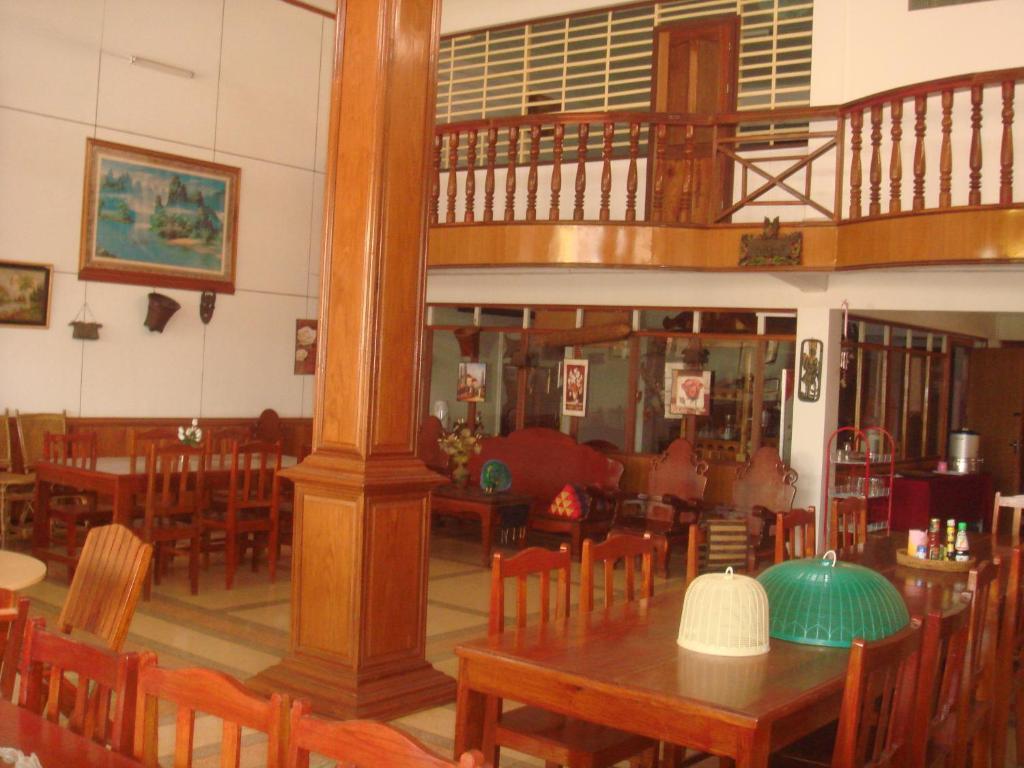 Champa Hotel Pakse Buitenkant foto