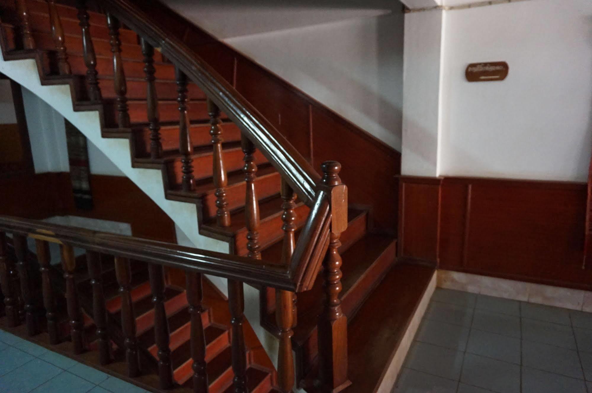 Champa Hotel Pakse Buitenkant foto